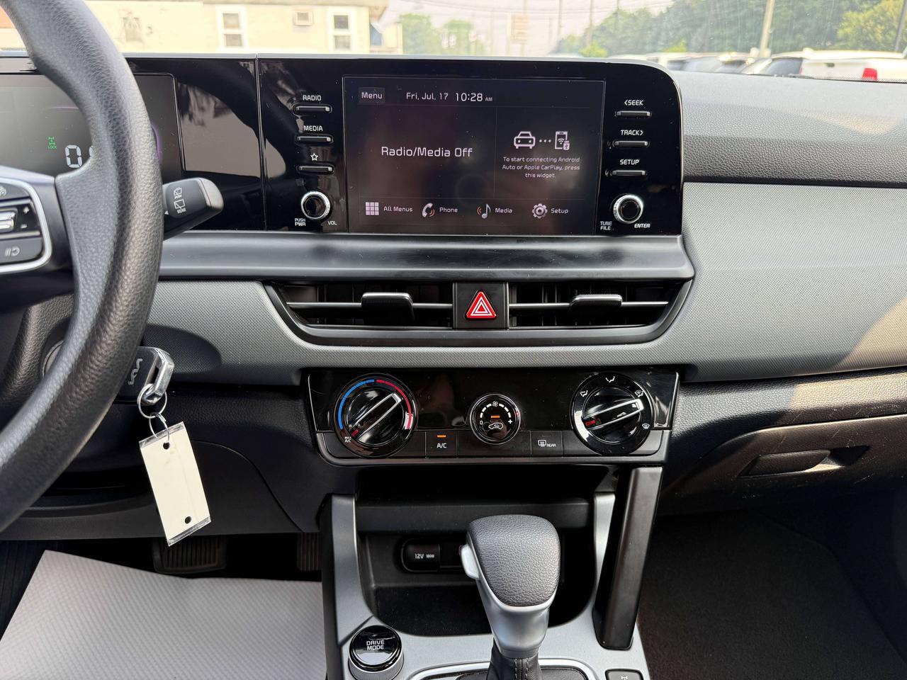 2024 Kia Seltos LX | BLUETOOTH | BLIND SPOT | HEATED SEATS | Photo