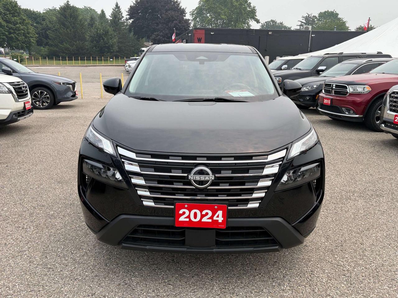 2024 Nissan Rogue S, AWD, REMOTE START, BALANCE OF FACTORY WARRANTY! Photo