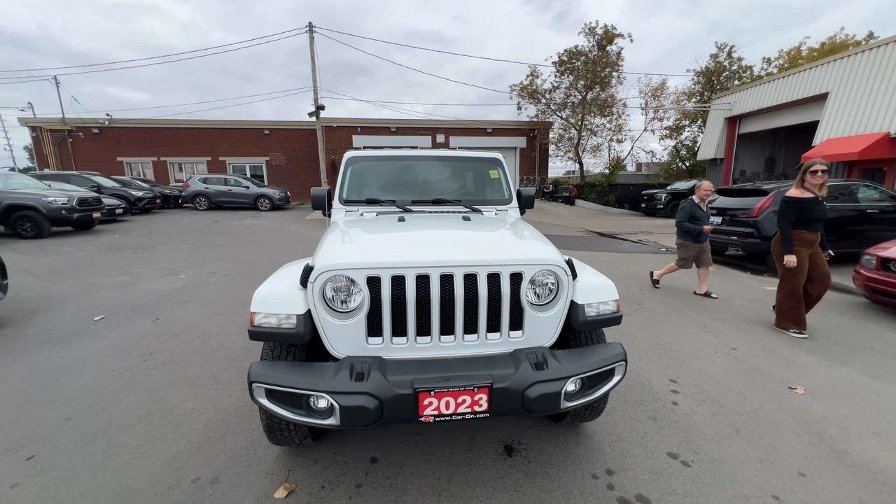 2023 Jeep Wrangler SAHARA 4X4 | 4-DR | HTD SEATS | CARPLAY | HARD TOP Photo