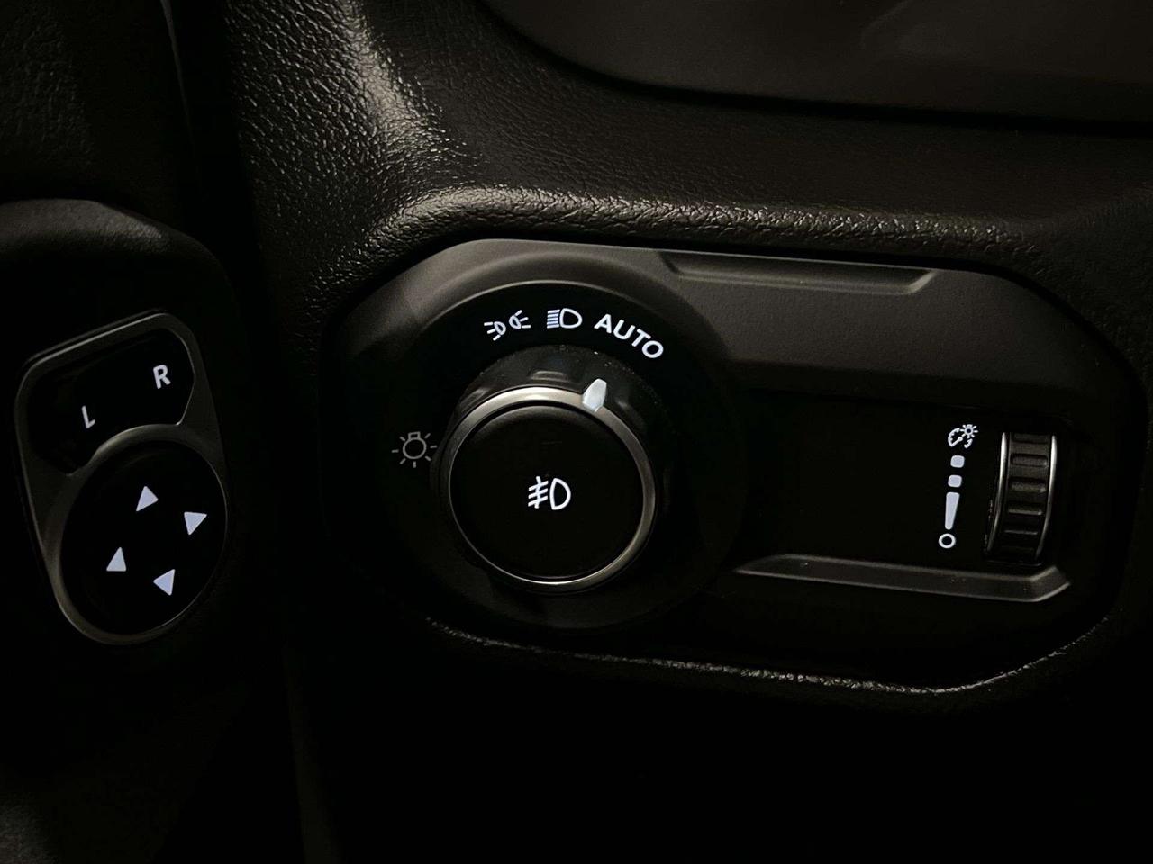 2023 Jeep Wrangler SAHARA 4X4 | 4-DR | HTD SEATS | CARPLAY | HARD TOP Photo
