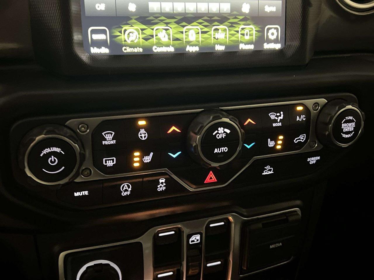 2023 Jeep Wrangler SAHARA 4X4 | 4-DR | HTD SEATS | CARPLAY | HARD TOP Photo