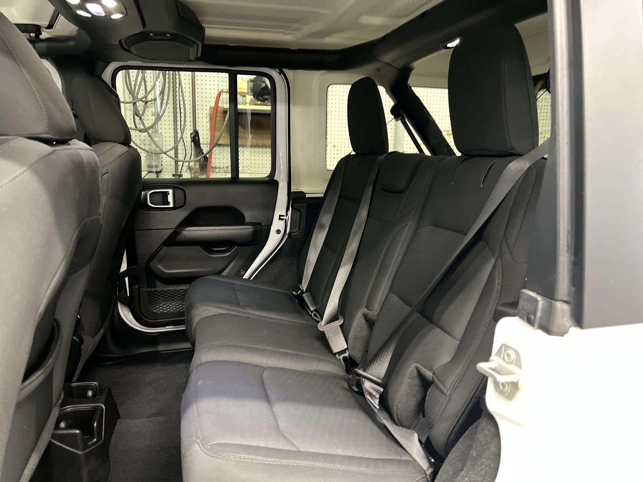 2023 Jeep Wrangler SAHARA 4X4 | 4-DR | HTD SEATS | CARPLAY | HARD TOP Photo