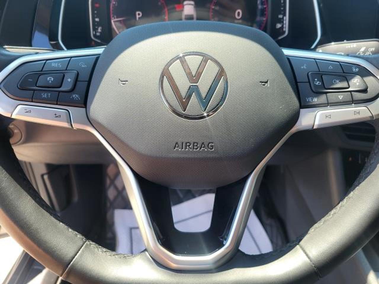 2024 Volkswagen Jetta HIGHLINE Photo