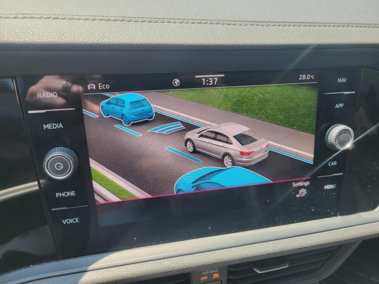 2024 Volkswagen Jetta HIGHLINE Photo