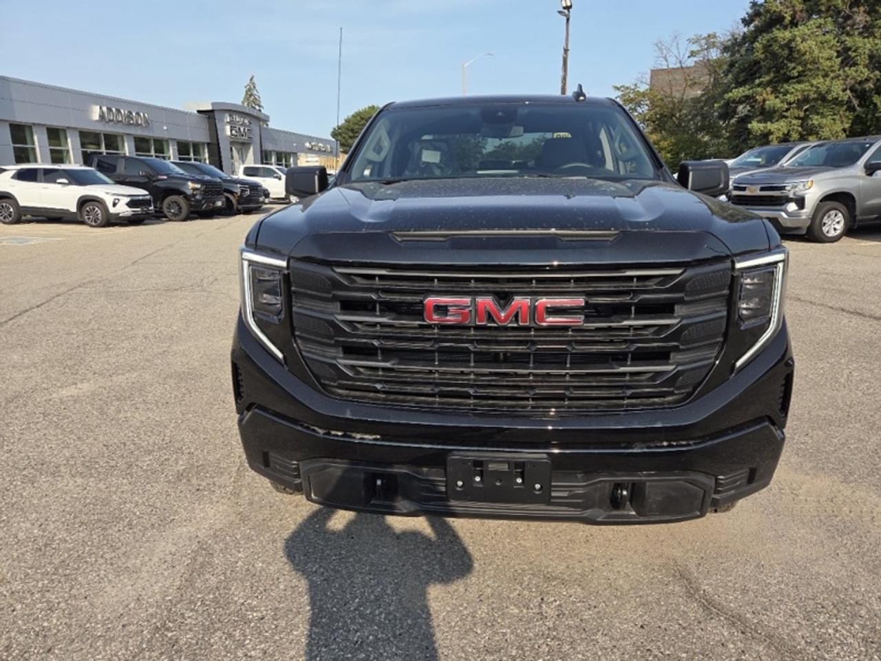 2026 GMC Sierra 1500 Pro  - Apple CarPlay -  Android Auto Photo5