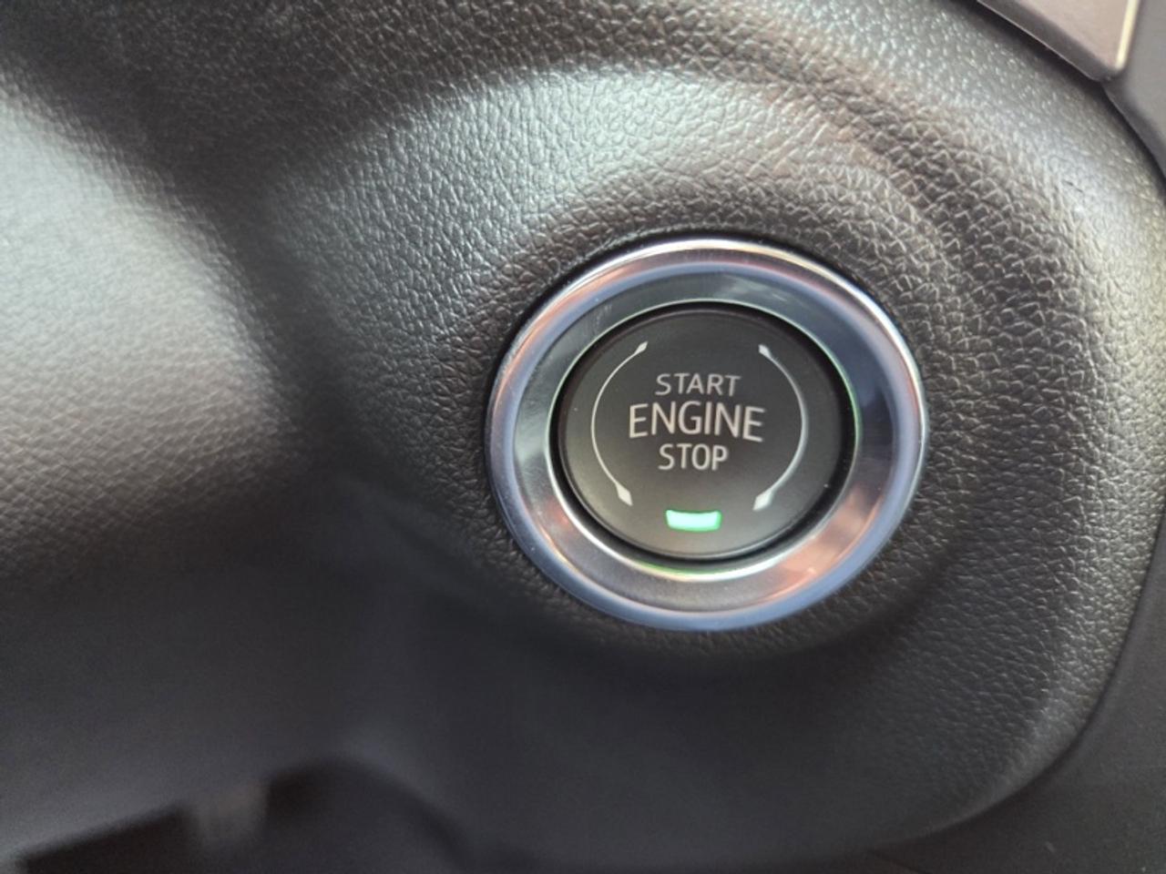 2026 GMC Sierra 1500 Pro  - Apple CarPlay -  Android Auto Photo