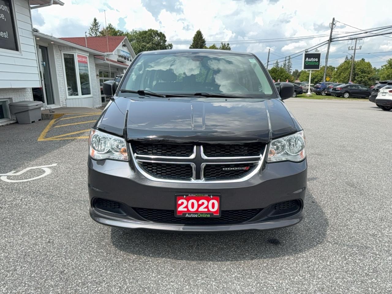 2020 Dodge Grand Caravan SE-REVERSE CAM-KEYLESS ENTRY-CLEAN CARFAX Photo