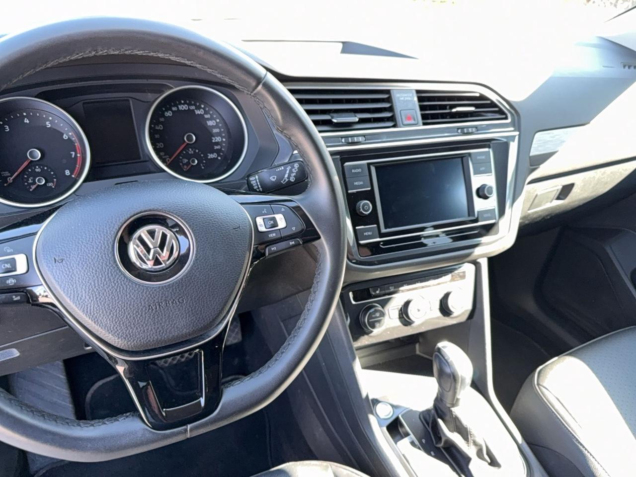 2020 Volkswagen Tiguan COMFORTLINE Photo