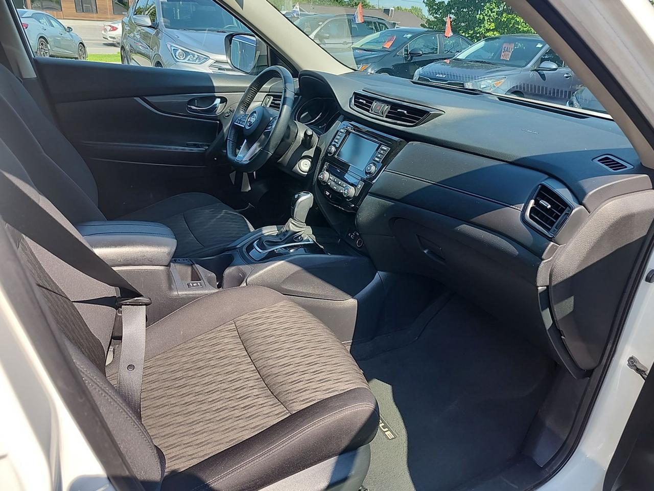 2020 Nissan Rogue AWD-DRIVE ASSIST-APPLE CARPLAY-ANDROID AUTO-REMOTE STARTER Photo