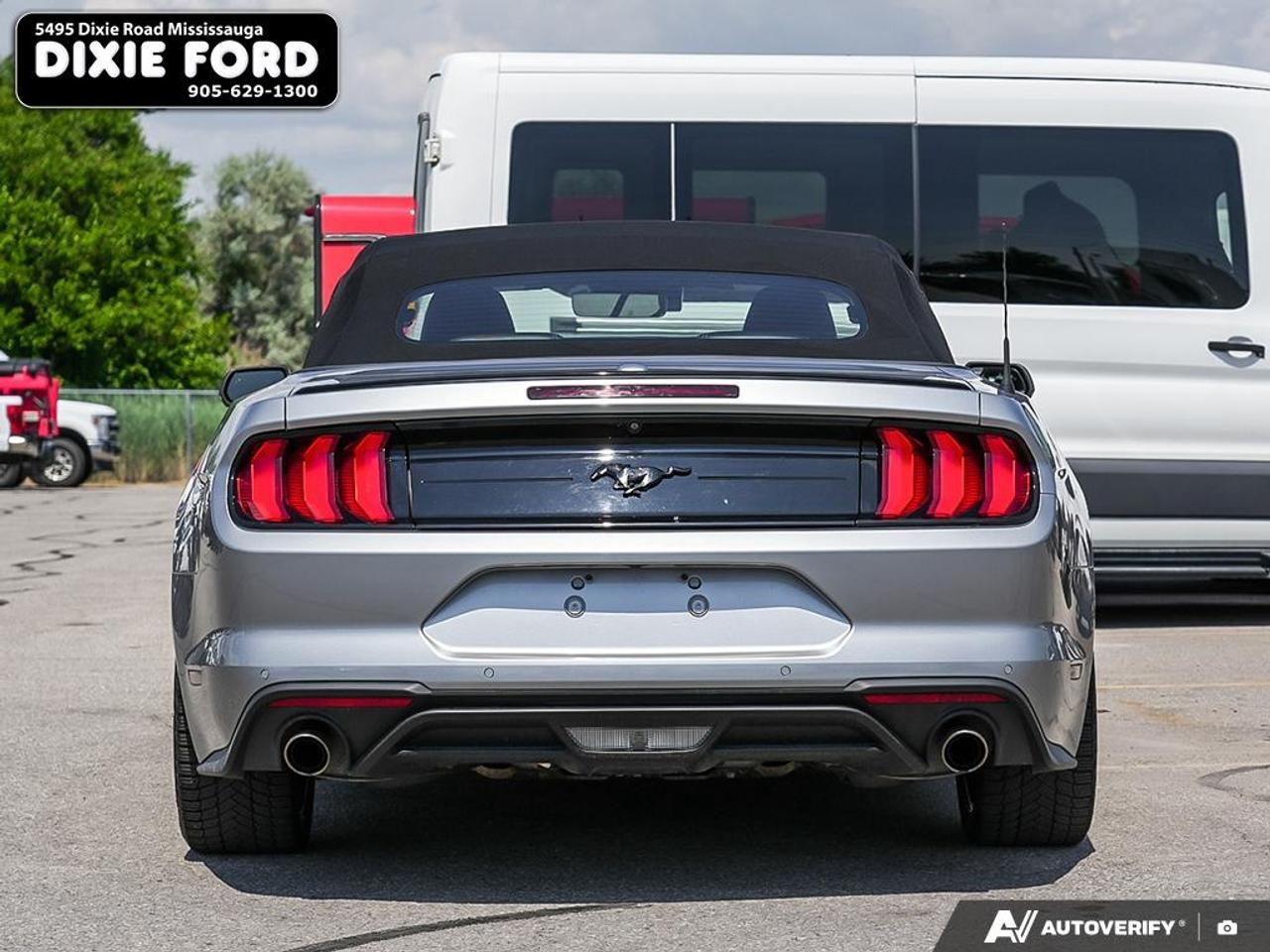 2022 Ford Mustang EcoBoost Premium Photo4