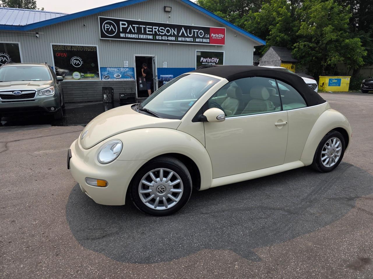2004 Volkswagen New Beetle GLS 2.0L - Photo #1