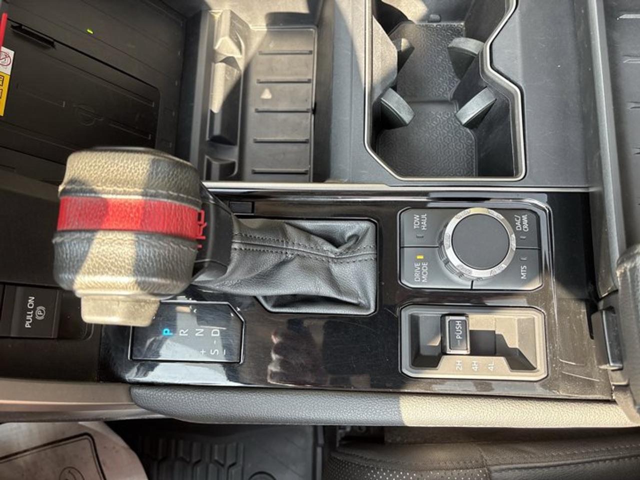 2023 Toyota Tundra Limited Crewmax Long Bed 4x4 | No Accidents | Ventilated Seats | Panoramic Roof | 360 Camera Photo
