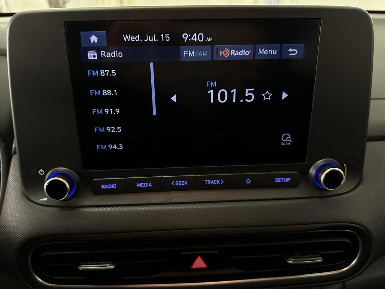 2023 Hyundai KONA 2.0L Essential FWD Photo