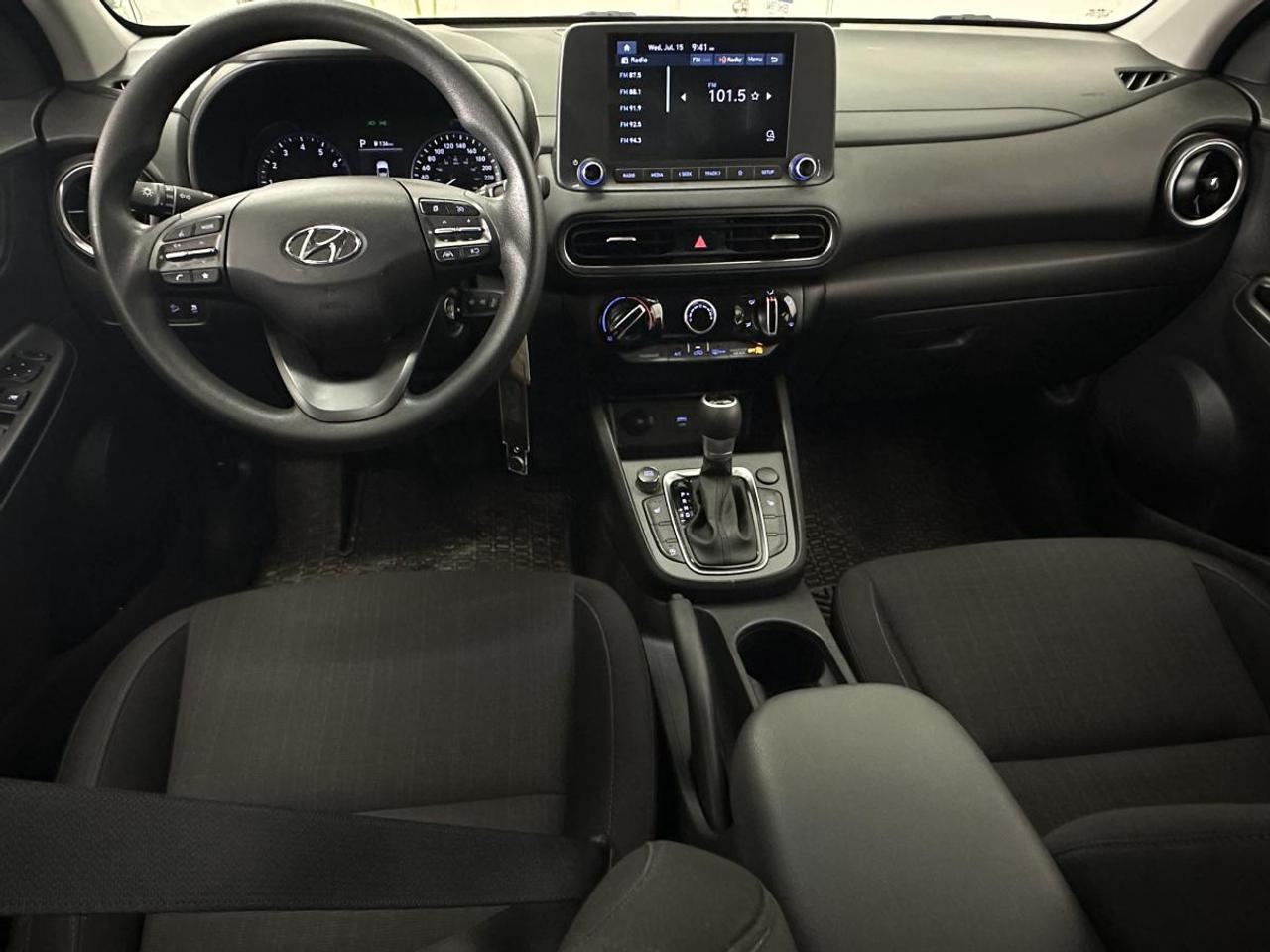 2023 Hyundai KONA 2.0L Essential FWD Photo