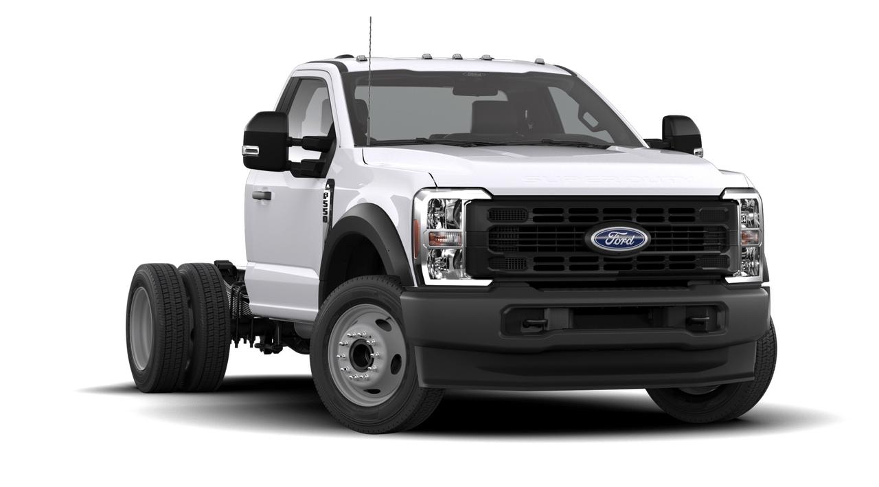 2026 Ford F-550 Super Duty DRW XL 2WD REG CAB 205" WB 120" CA Photo3