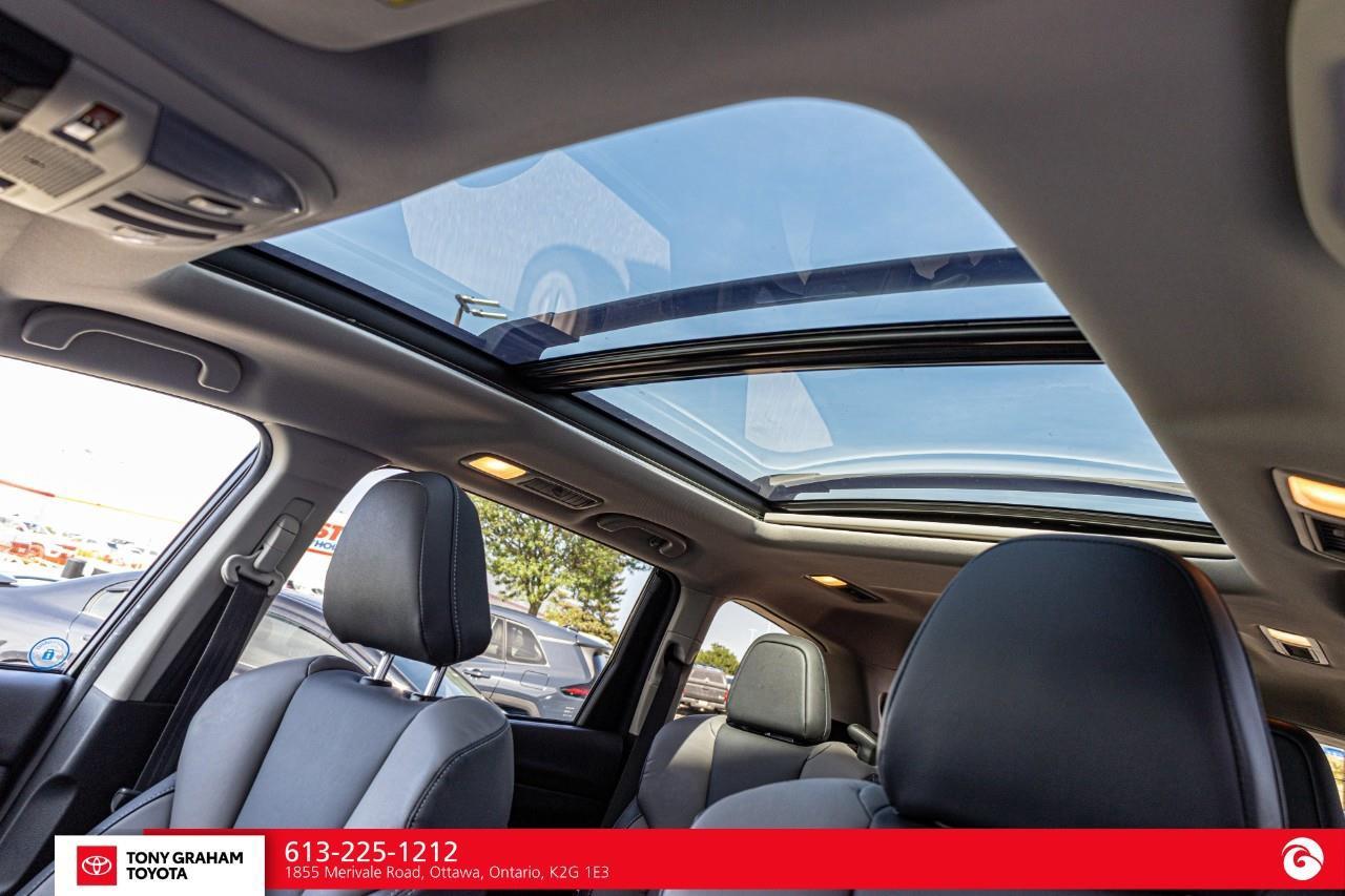 2022 Subaru ASCENT Onyx Photo