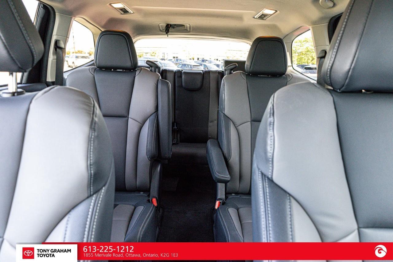 2022 Subaru ASCENT Onyx Photo