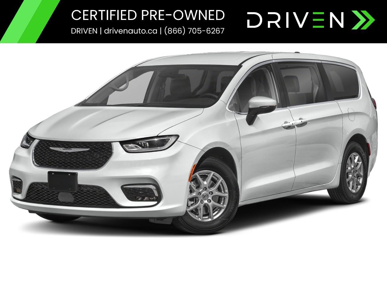 Used 2023 Chrysler Pacifica TOURING L AWD for sale in Newmarket, ON