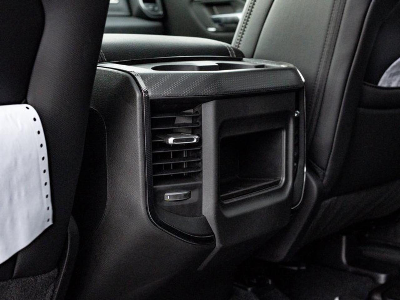 2026 RAM 1500 SPORT Photo