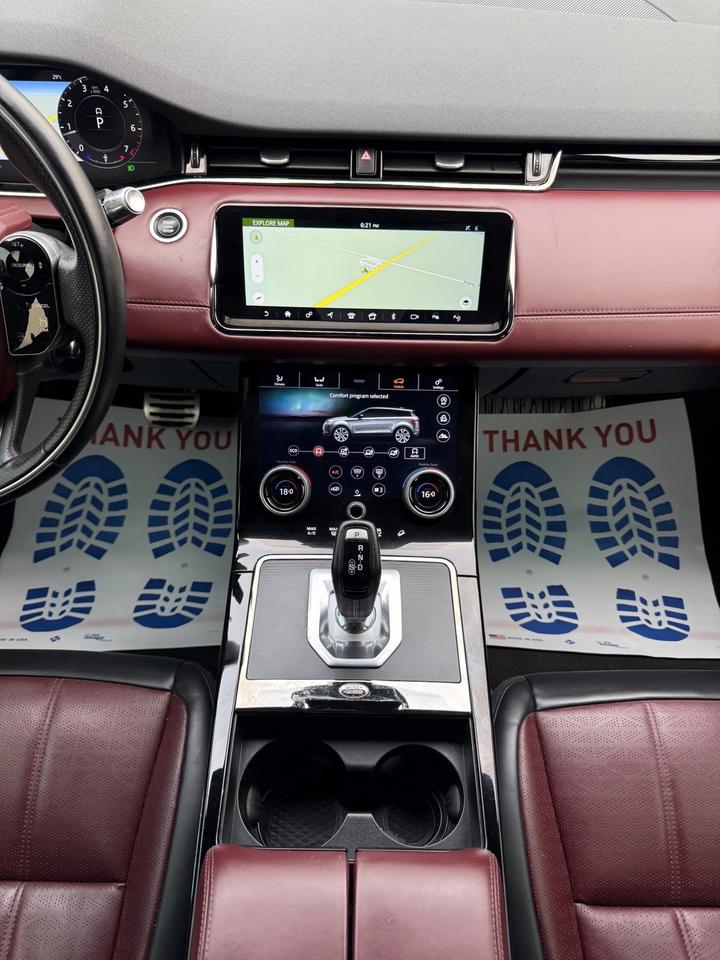 2020 Land Rover Evoque HSE Photo