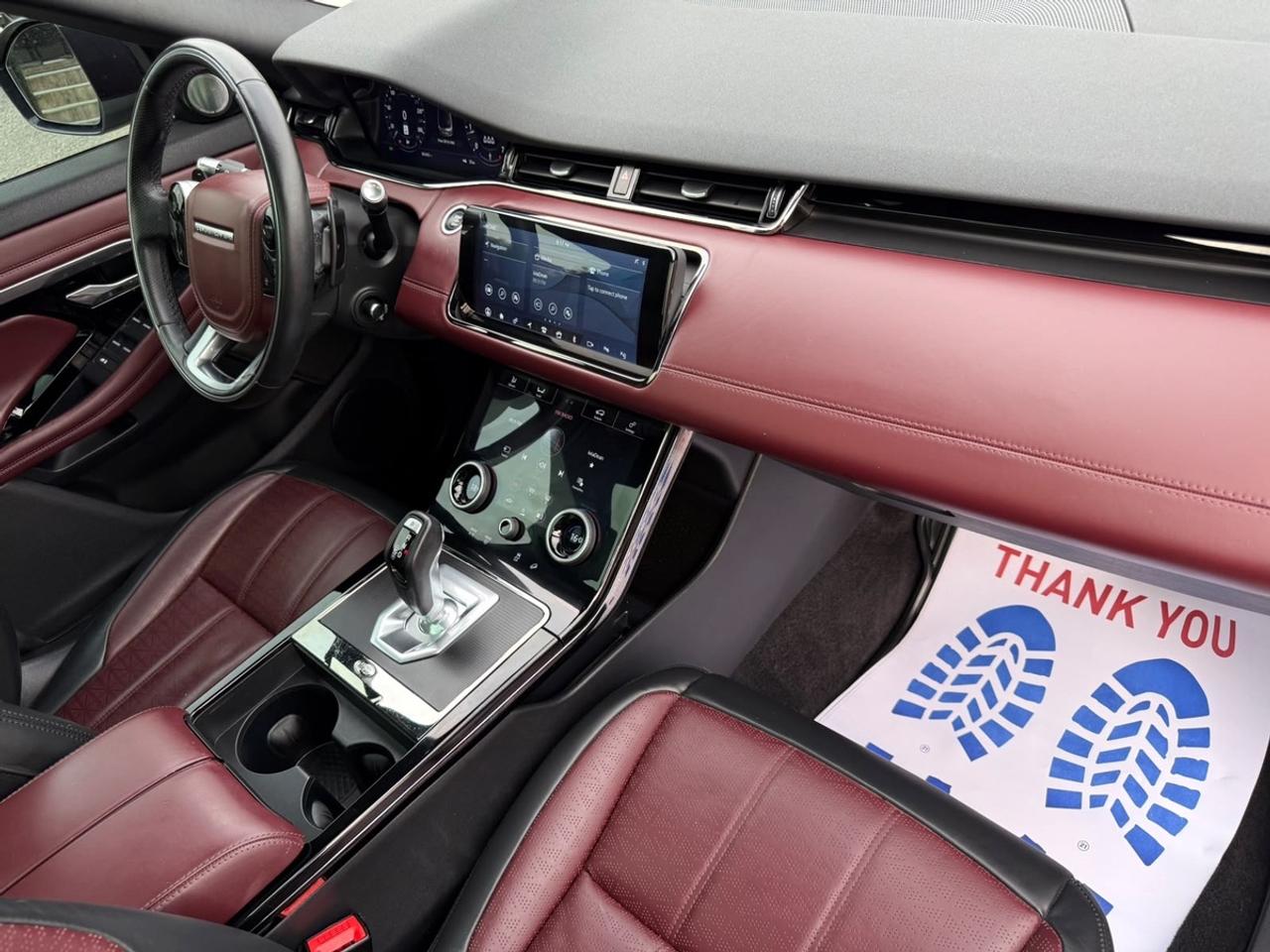 2020 Land Rover Evoque HSE Photo
