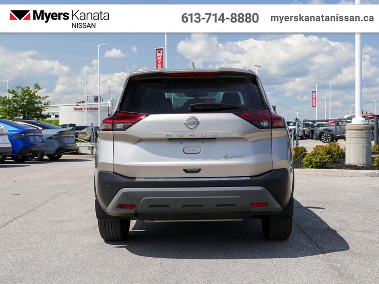 2023 Nissan Rogue SV Moonroof  - Certified - Moonroof - $193 B/W Photo