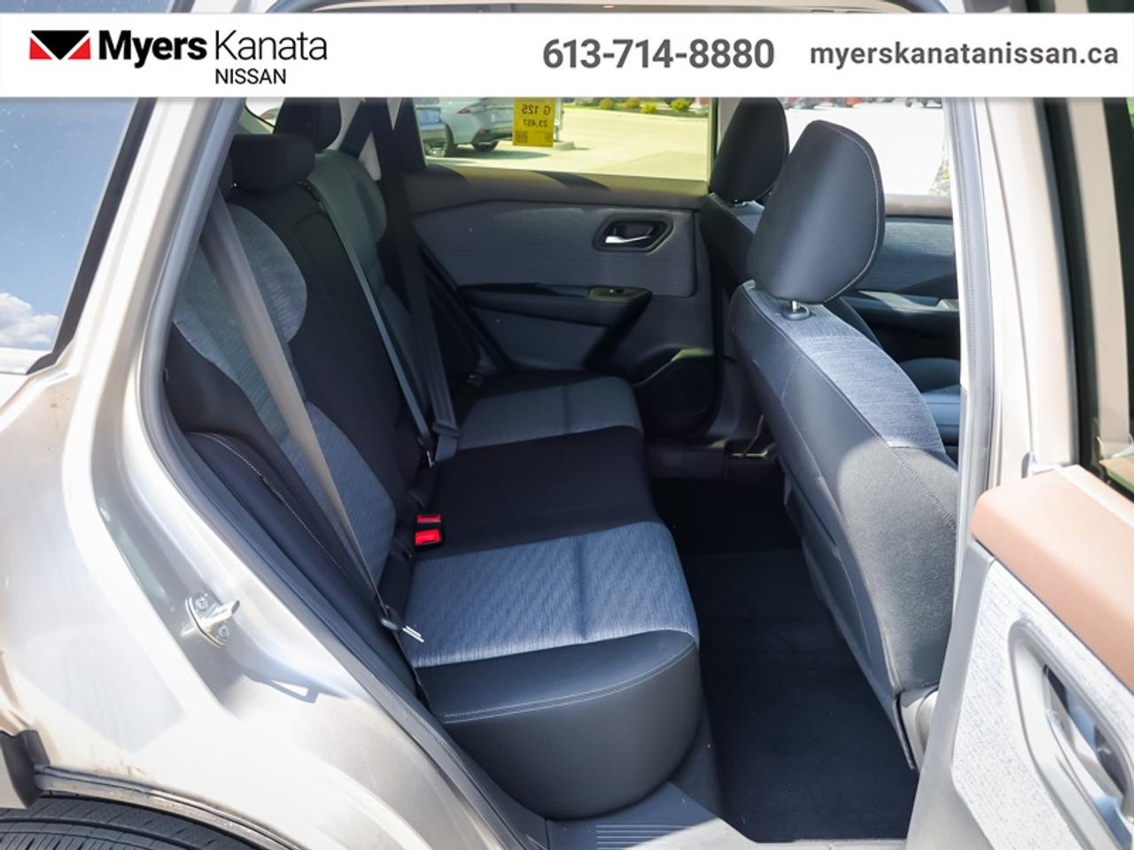 2023 Nissan Rogue SV Moonroof  - Certified - Moonroof - $193 B/W Photo