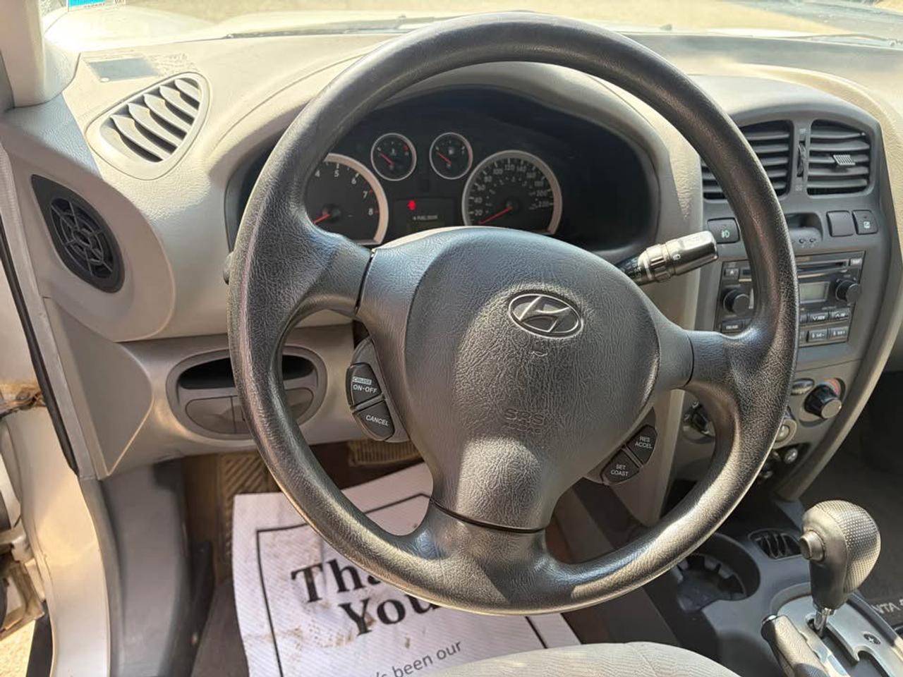 2005 Hyundai Santa Fe GLS 2.7L 4WD - Photo #8