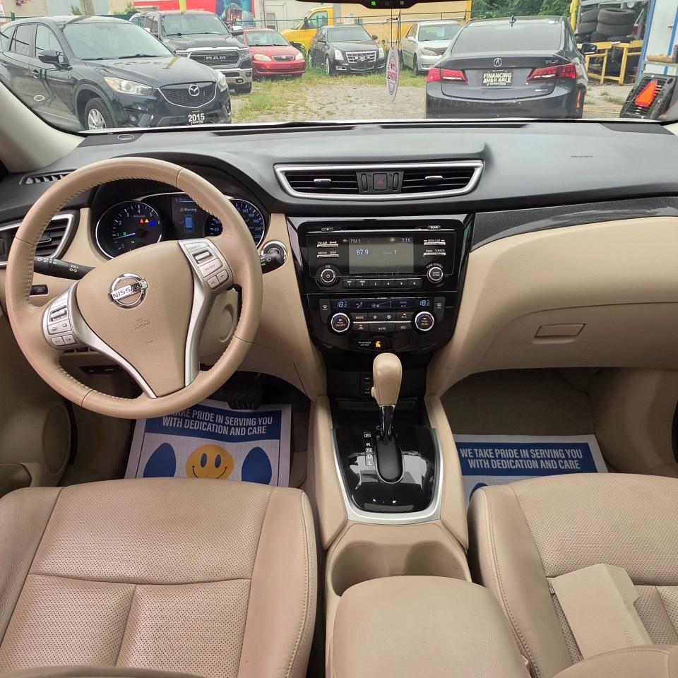 2014 Nissan Rogue AWD 4dr SL Photo