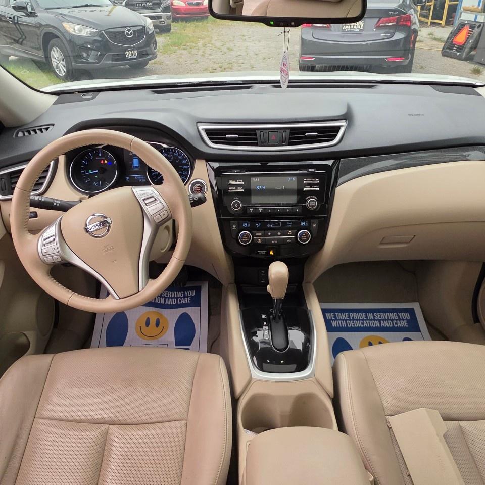 2014 Nissan Rogue AWD 4dr SL Photo