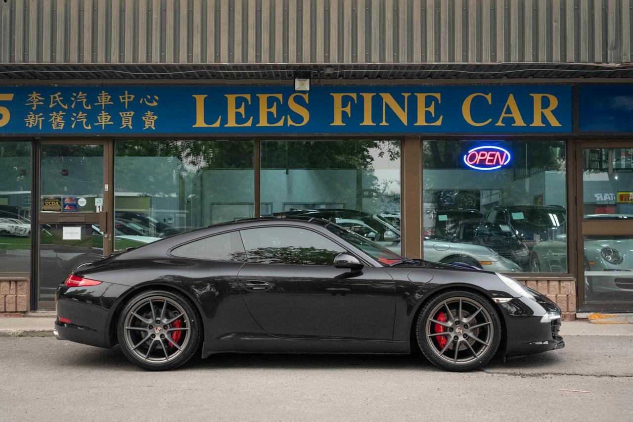 2013 Porsche 911 Carrera S Coupe Photo