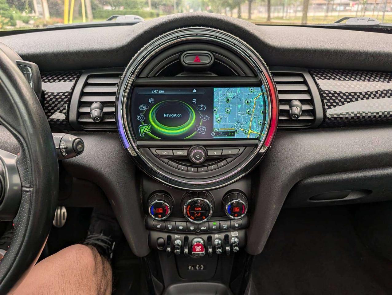 2018 MINI 3 Door John Cooper Works Photo