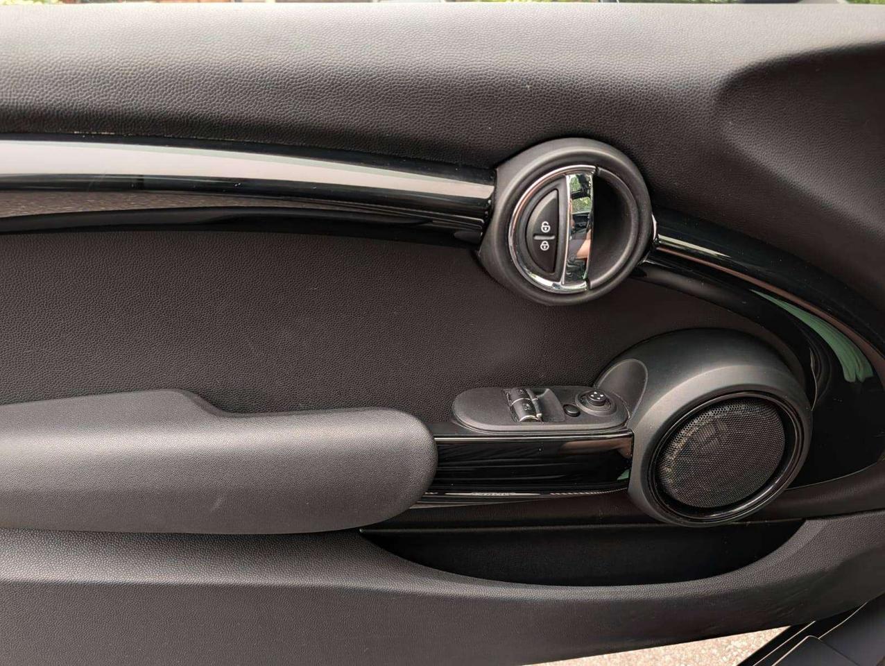 2018 MINI 3 Door John Cooper Works Photo