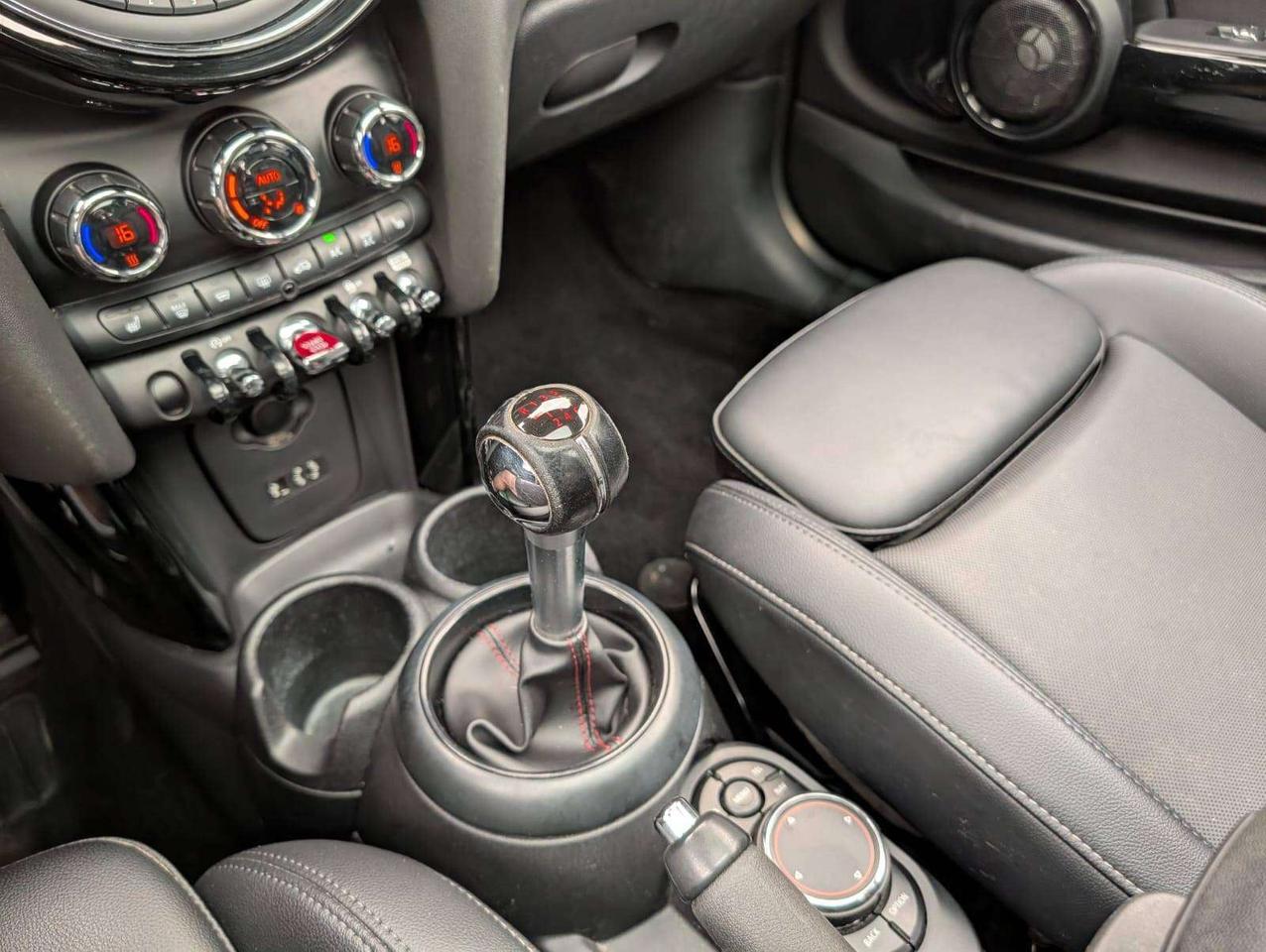 2018 MINI 3 Door John Cooper Works Photo