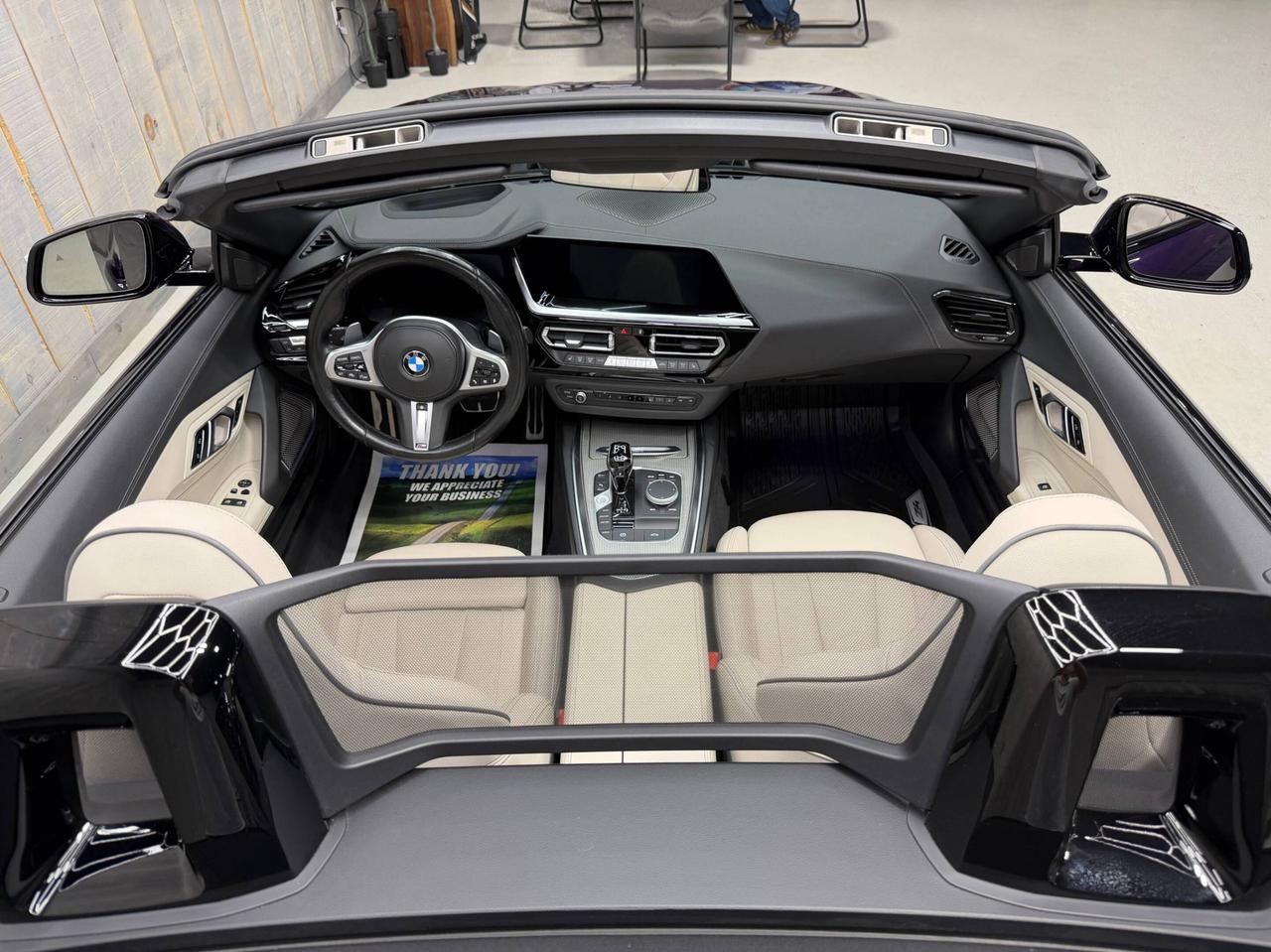2023 BMW Z4 M40i Roadster Photo