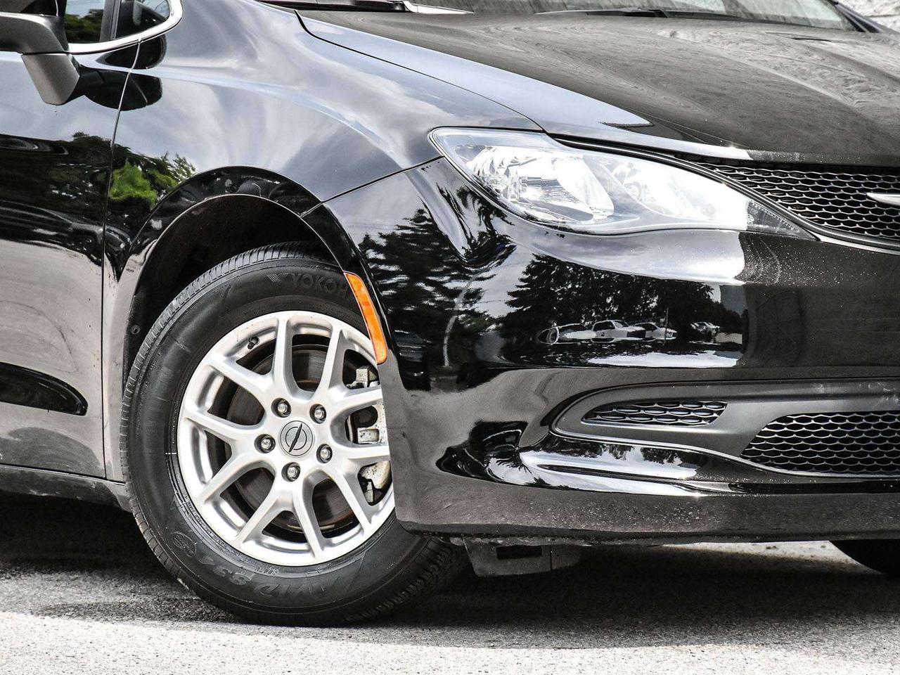 2024 Chrysler Grand Caravan SXT Front-Wheel Drive Passenger Van Photo