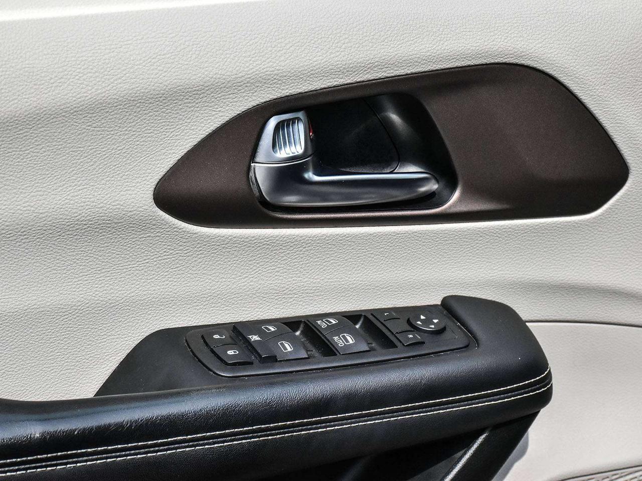 2024 Chrysler Grand Caravan SXT Front-Wheel Drive Passenger Van Photo