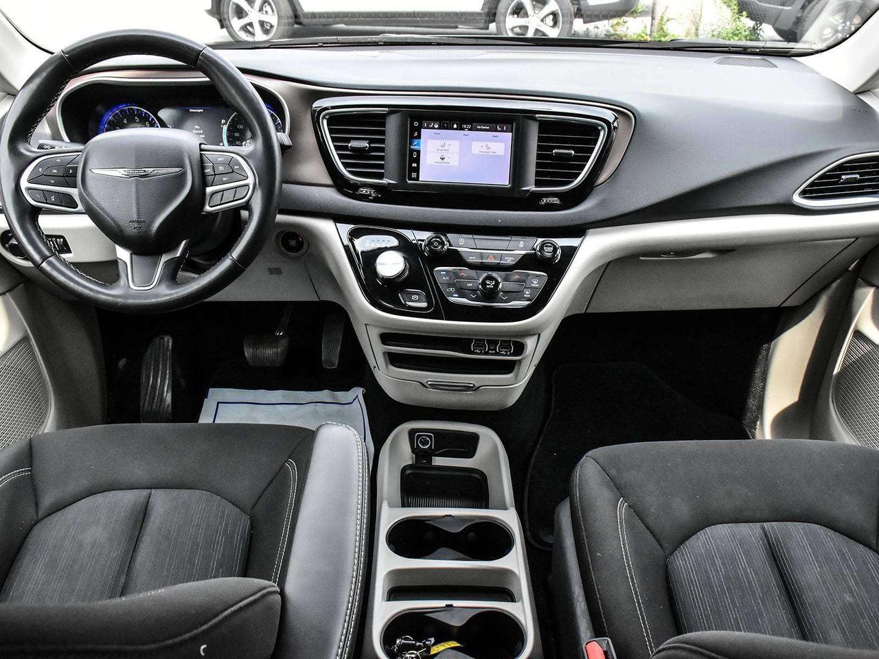 2024 Chrysler Grand Caravan SXT Front-Wheel Drive Passenger Van Photo