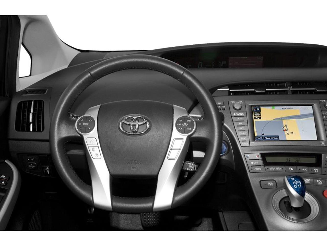 2013 Toyota Prius Base 5dr Hatchback Photo