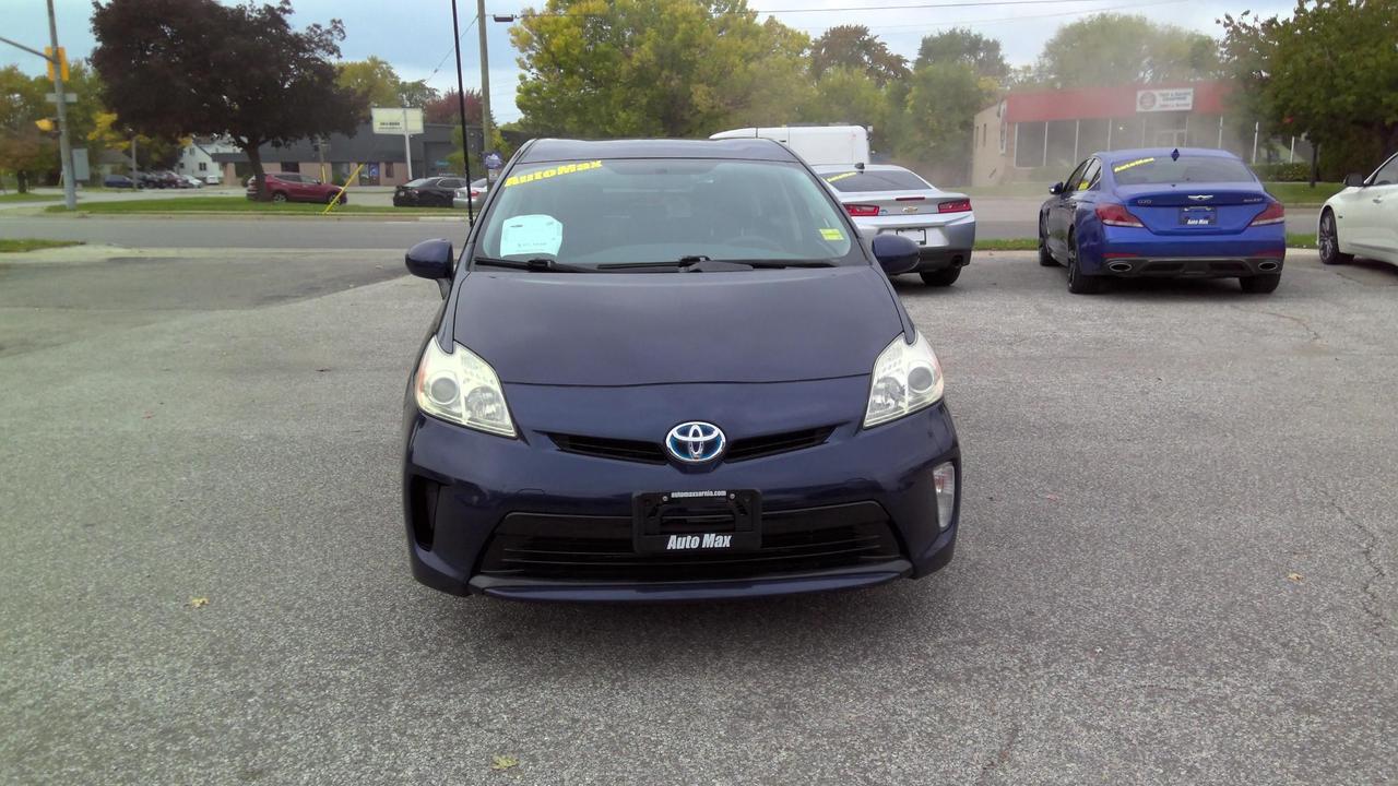 2013 Toyota Prius Base 5dr Hatchback Photo