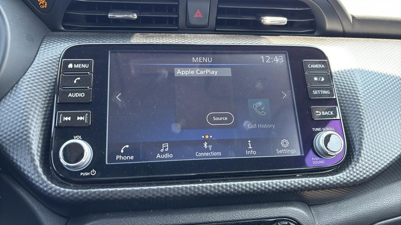 2025 Nissan Kicks Play S Photo