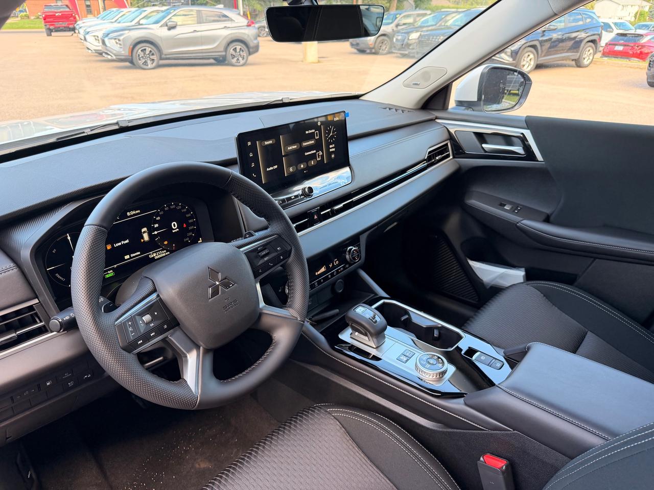 2026 Mitsubishi Outlander PHEV ES 4dr S-AWC Photo