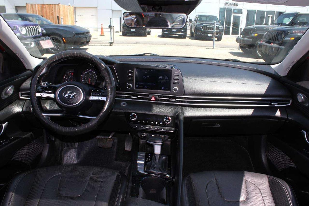 2021 Hyundai Elantra SEL  ReverseCamera HtdSeats CruiseCtrl Photo