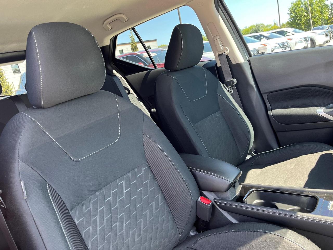 2024 Nissan Kicks SV 4dr Front-Wheel Drive Photo