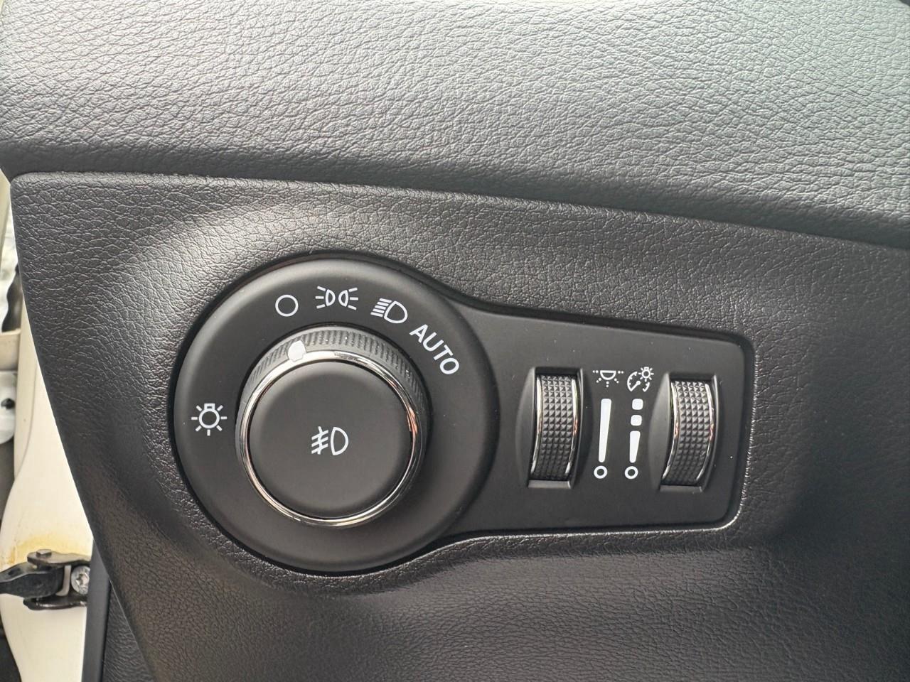 2021 Jeep Compass Altitude 4dr 4x4 Photo