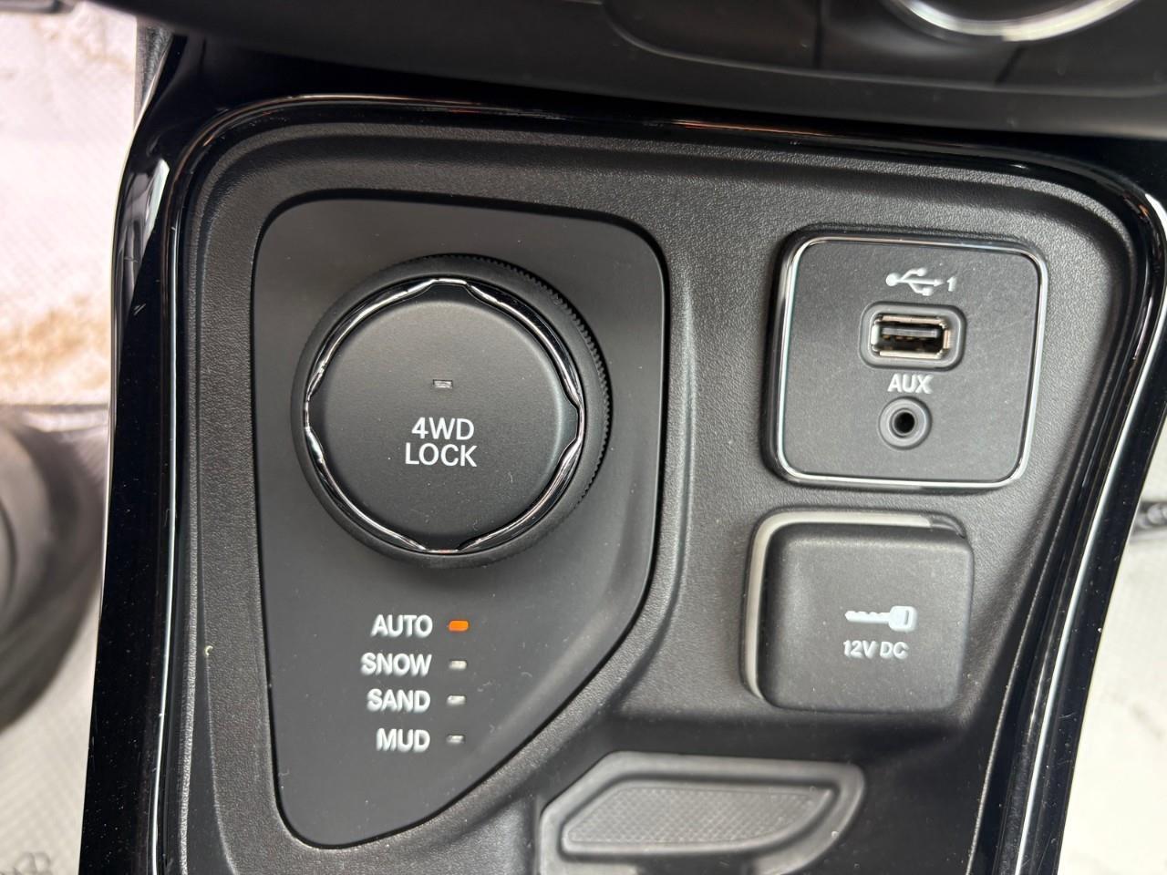 2021 Jeep Compass Altitude 4dr 4x4 Photo