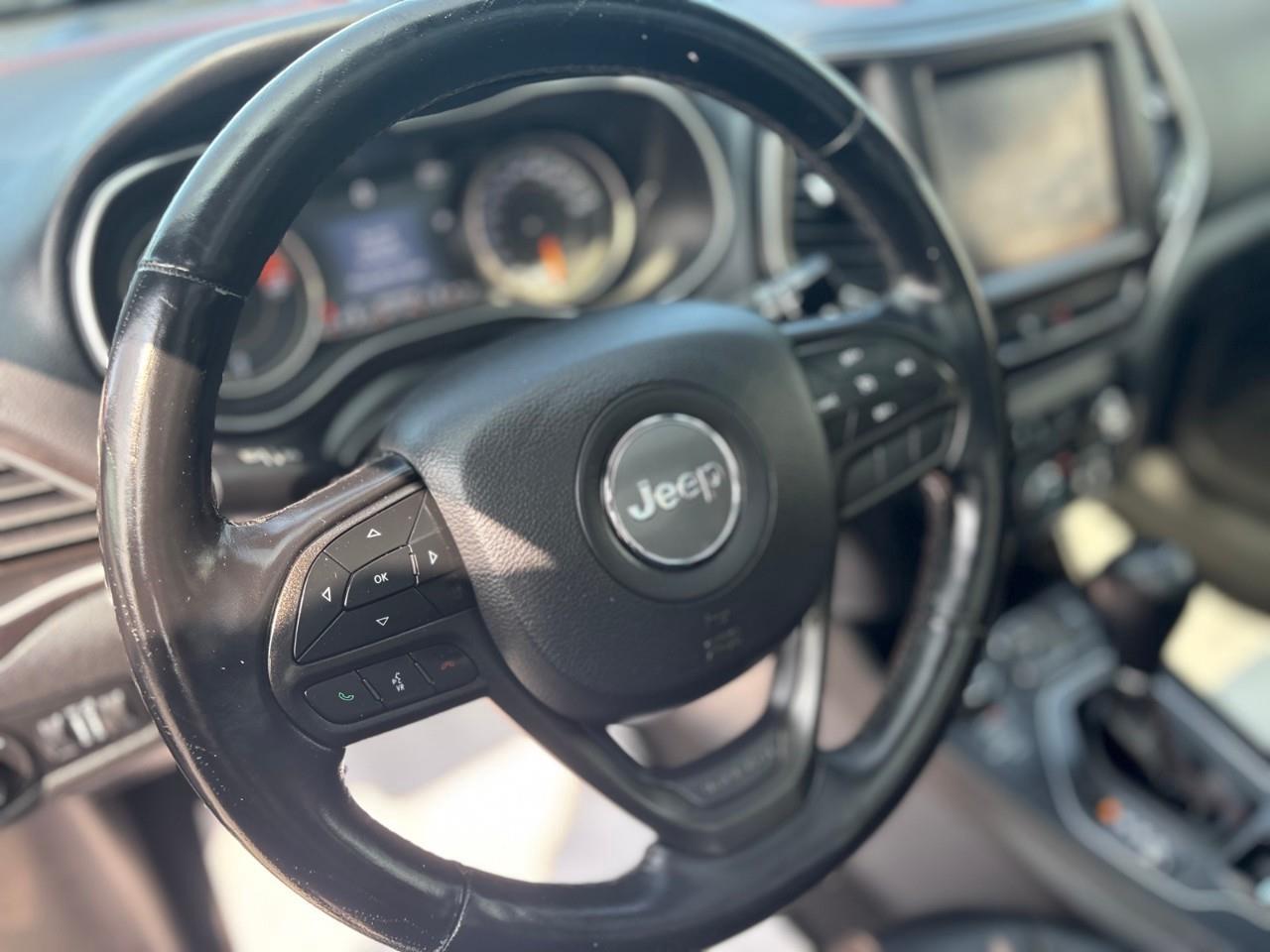 2019 Jeep Cherokee Trailhawk 4dr 4x4 Photo