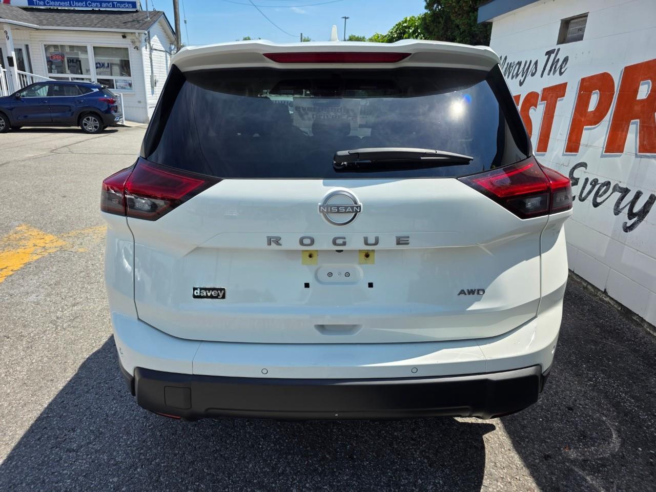 2024 Nissan Rogue S 4dr All-Wheel Drive Sport Utility Photo