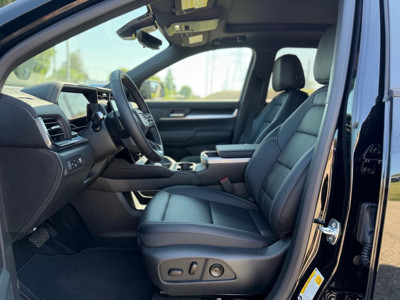 2027 GMC Terrain Elevation 4dr All-Wheel Drive Photo4