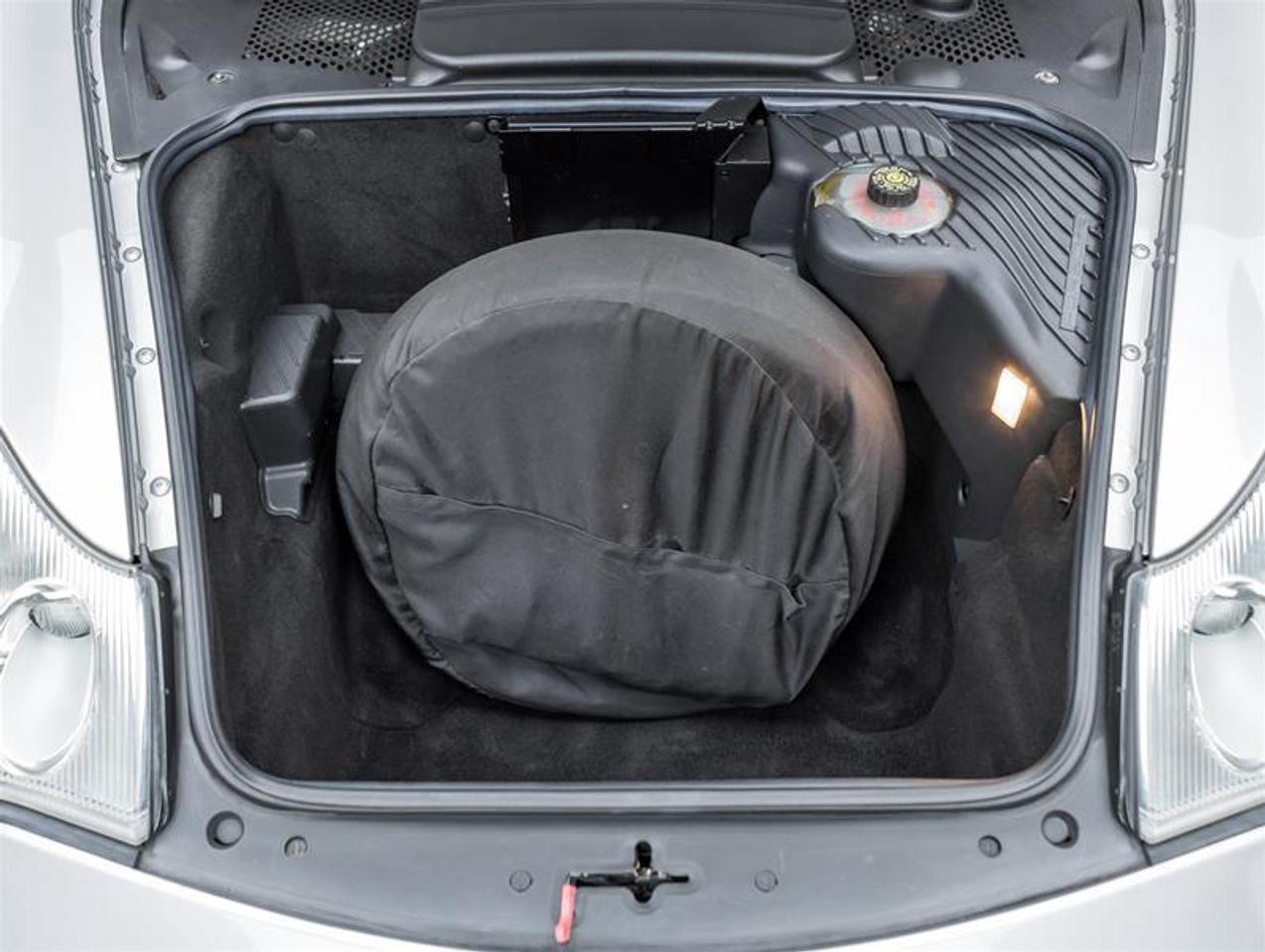 2004 Porsche 911  Photo